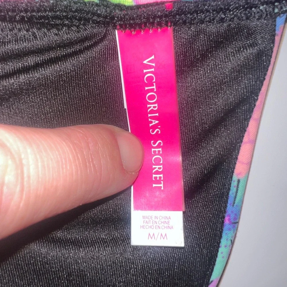 Victoria's Secret Bikini Top Womens M Multicolor Floral Halter Sequin